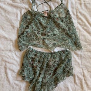 Victoria's Secret Sleep set